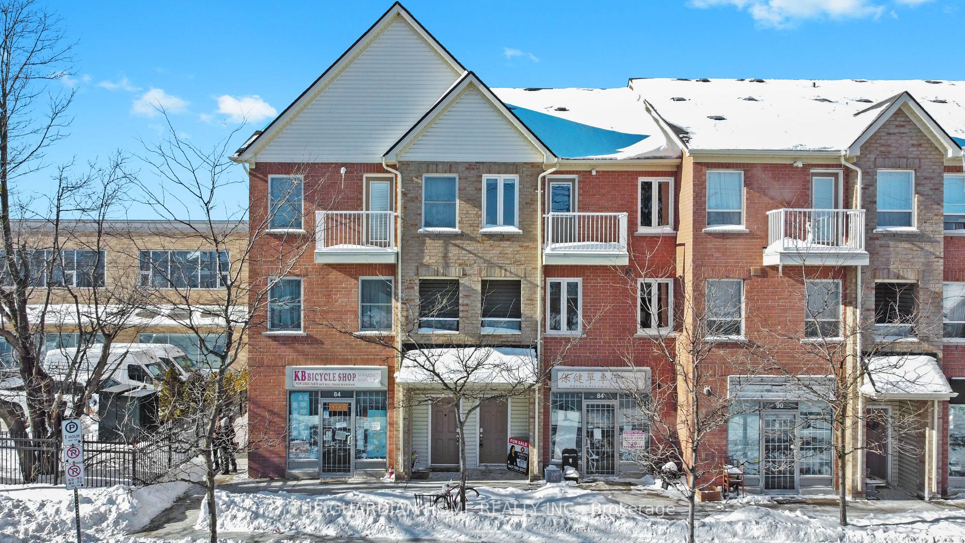 Front of Unit 28, 88 Old Kennedy Road