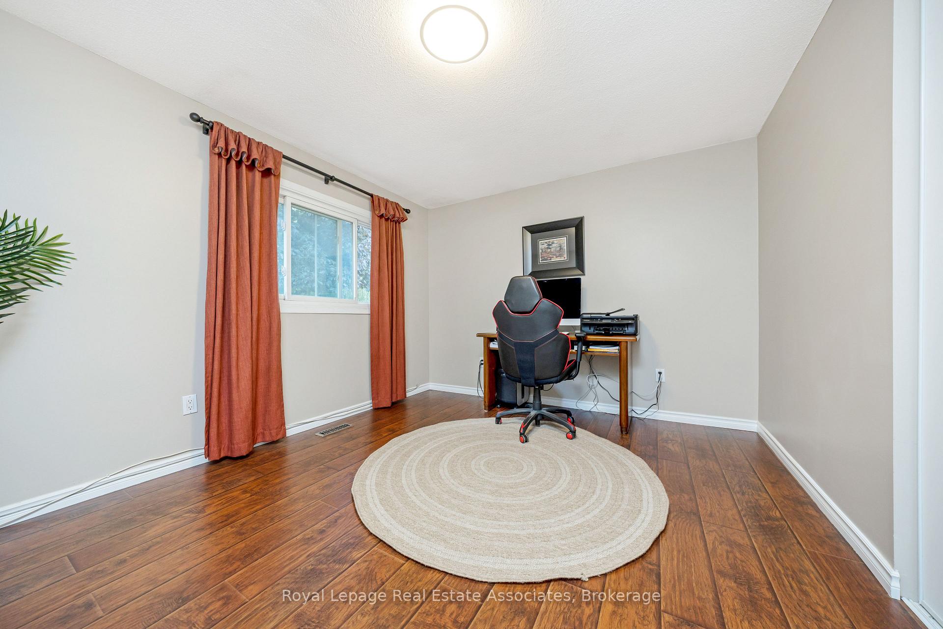 Photo 22 of 3104 Autumn Hill Crescent, Burlington, Brant Hills — HOMEH