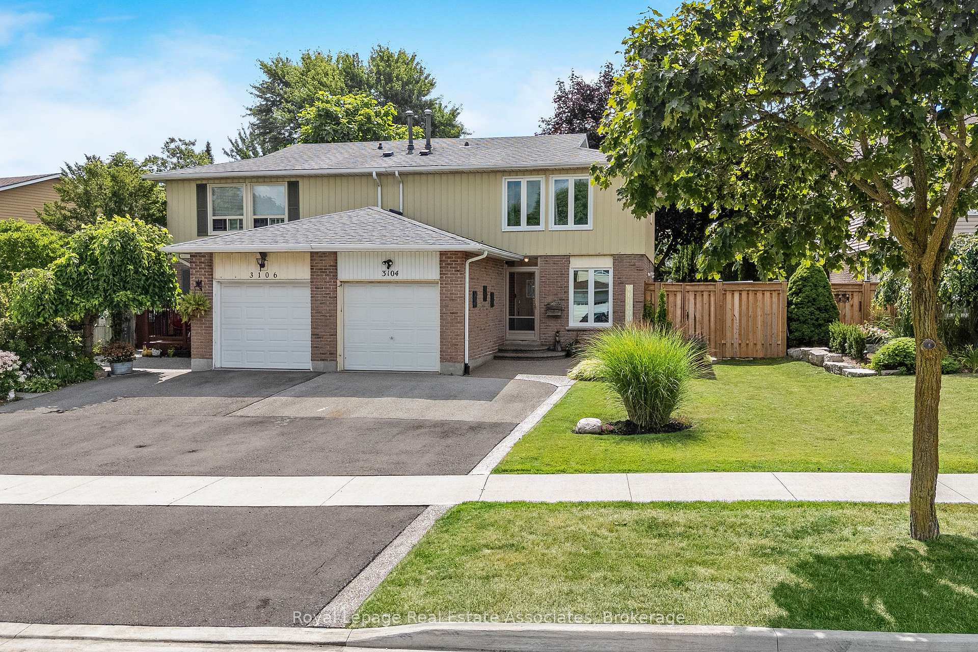 Photo 41 of 3104 Autumn Hill Crescent, Burlington, Brant Hills — HOMEH