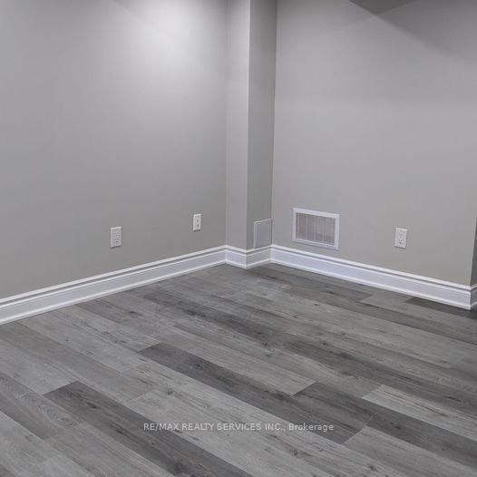 Photo 6 of 150 Dells Crescent, Brampton, Fletcher's Meadow — HOMEH
