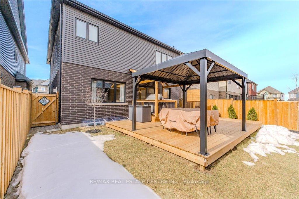 Photo 33 of 53 Scenic Ridge Gate, Brant, Paris — HOMEH