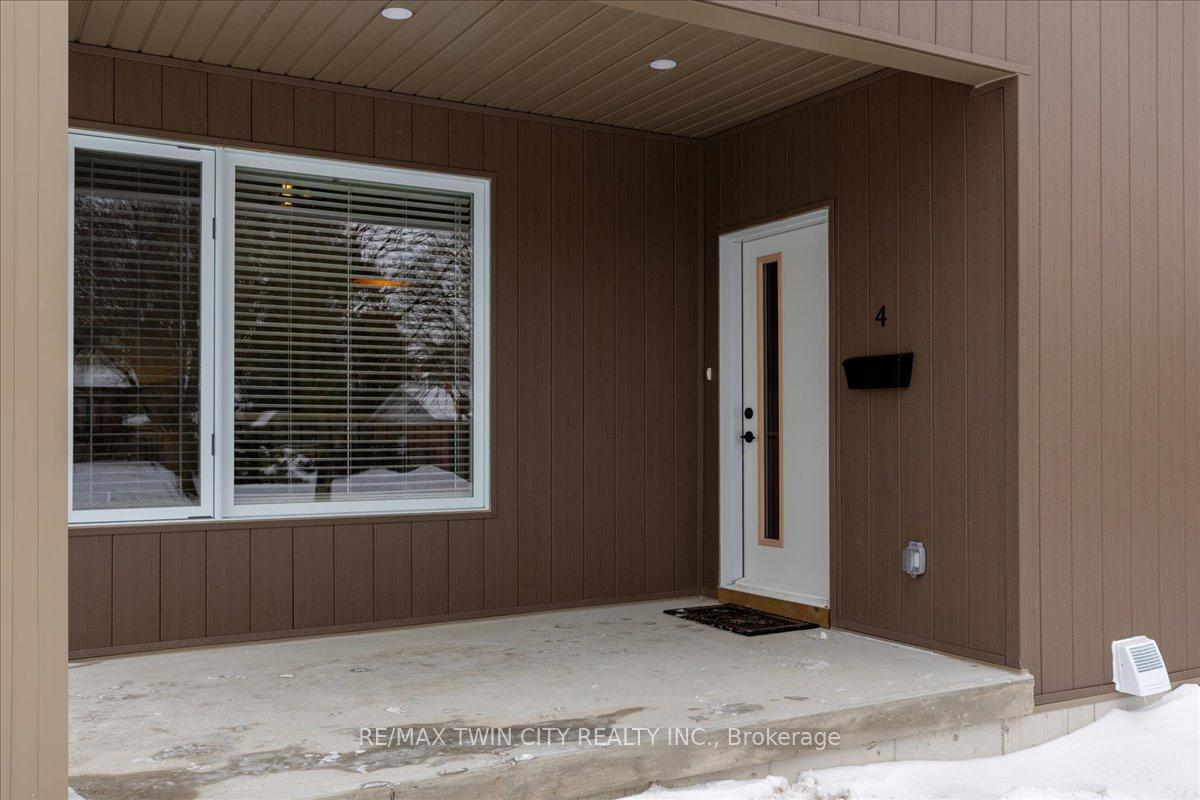 Photo 5 of Unit 4, 2 Pipers Green Court, Kitchener — HOMEH