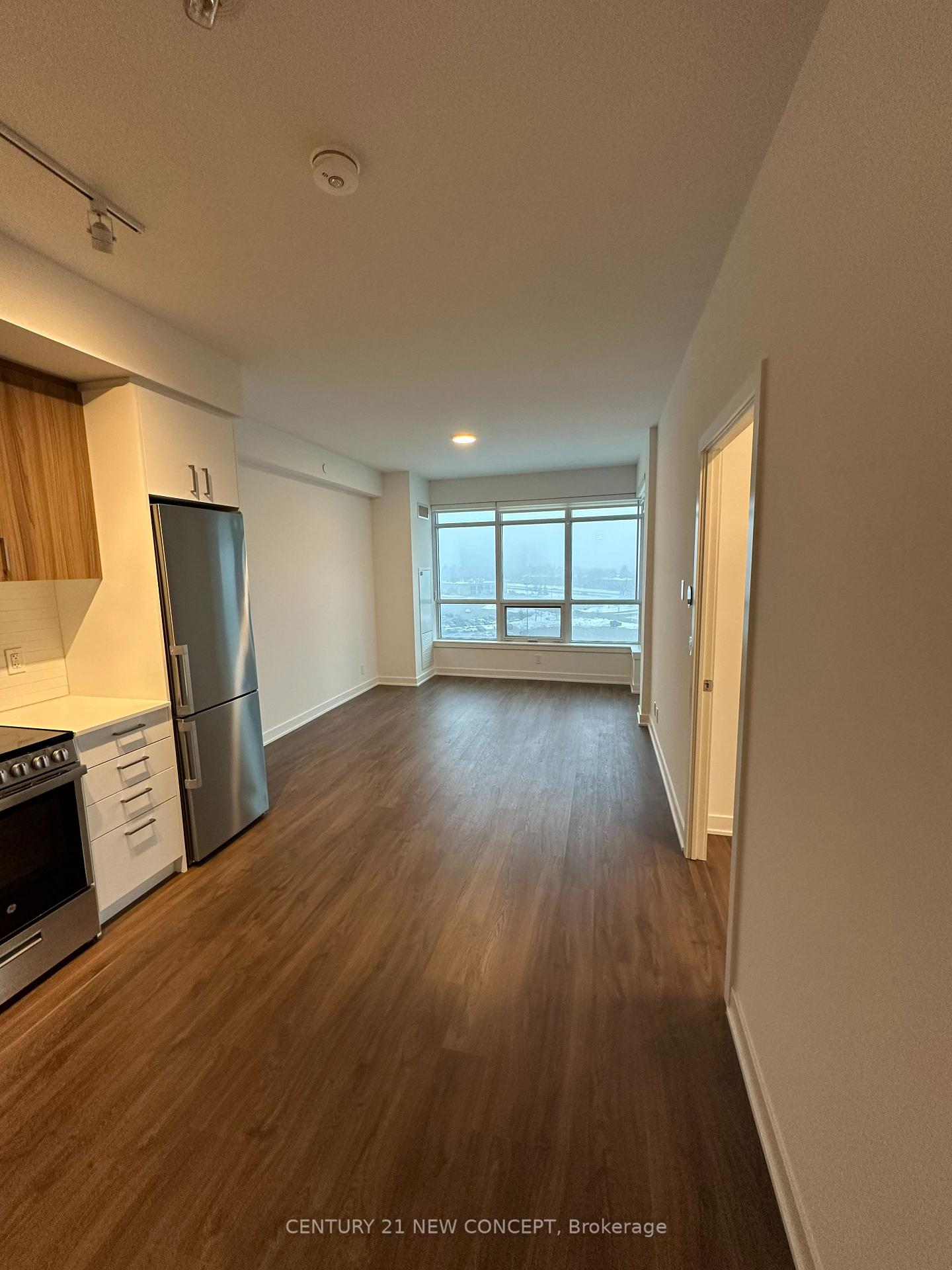 Photo 18 of Unit B632, 50 Upper Mall Way, Vaughan, Brownridge — HOMEH