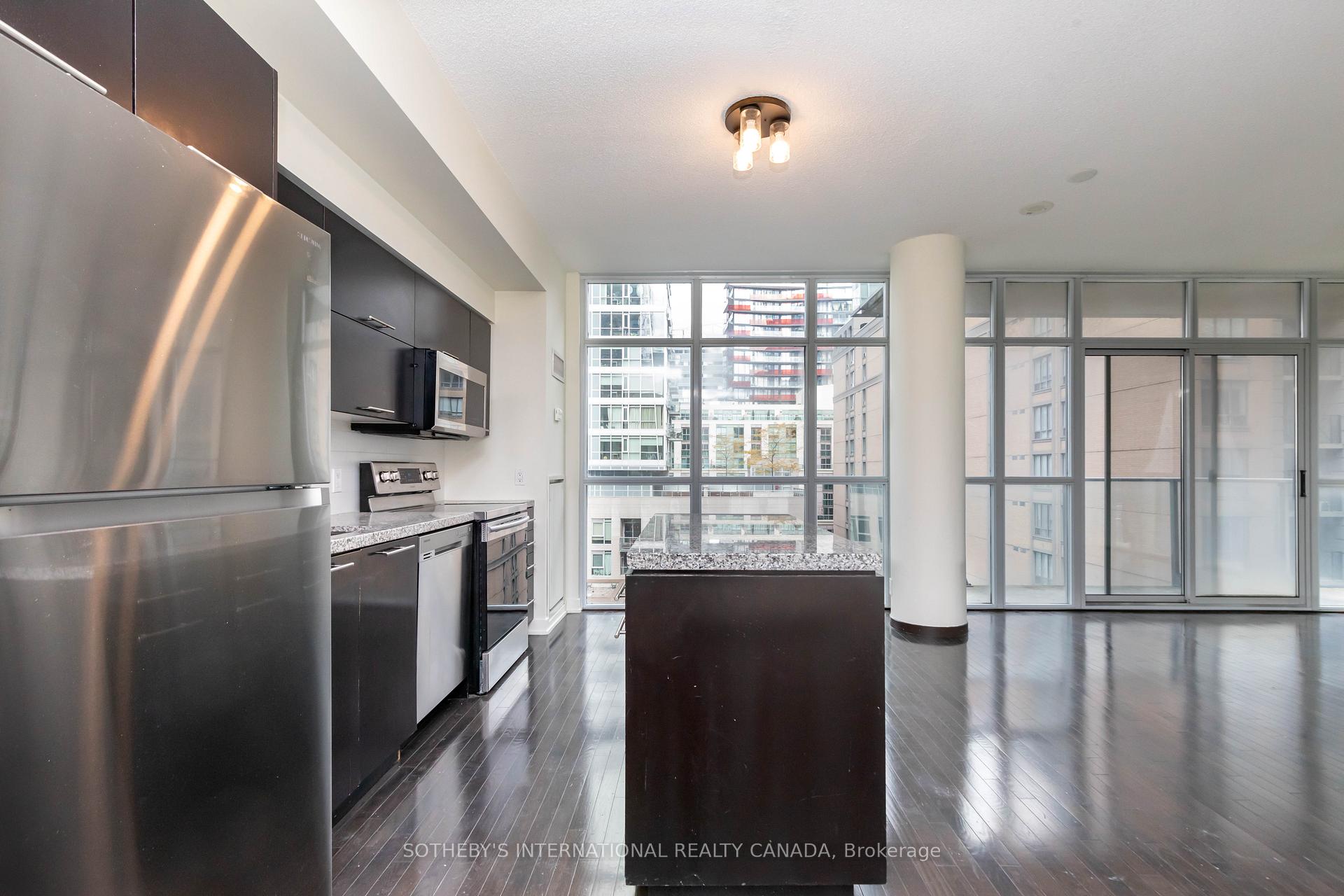 Photo 9 of Unit 1117, 21 Nelson Street, Toronto, Waterfront Communities — HOMEH