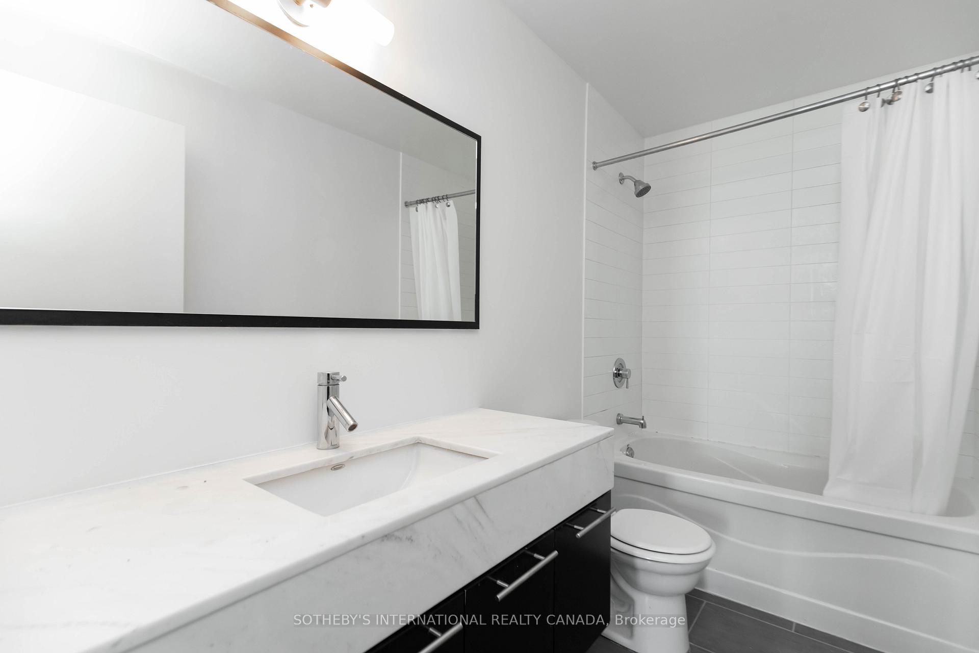 Photo 13 of Unit 1117, 21 Nelson Street, Toronto, Waterfront Communities — HOMEH