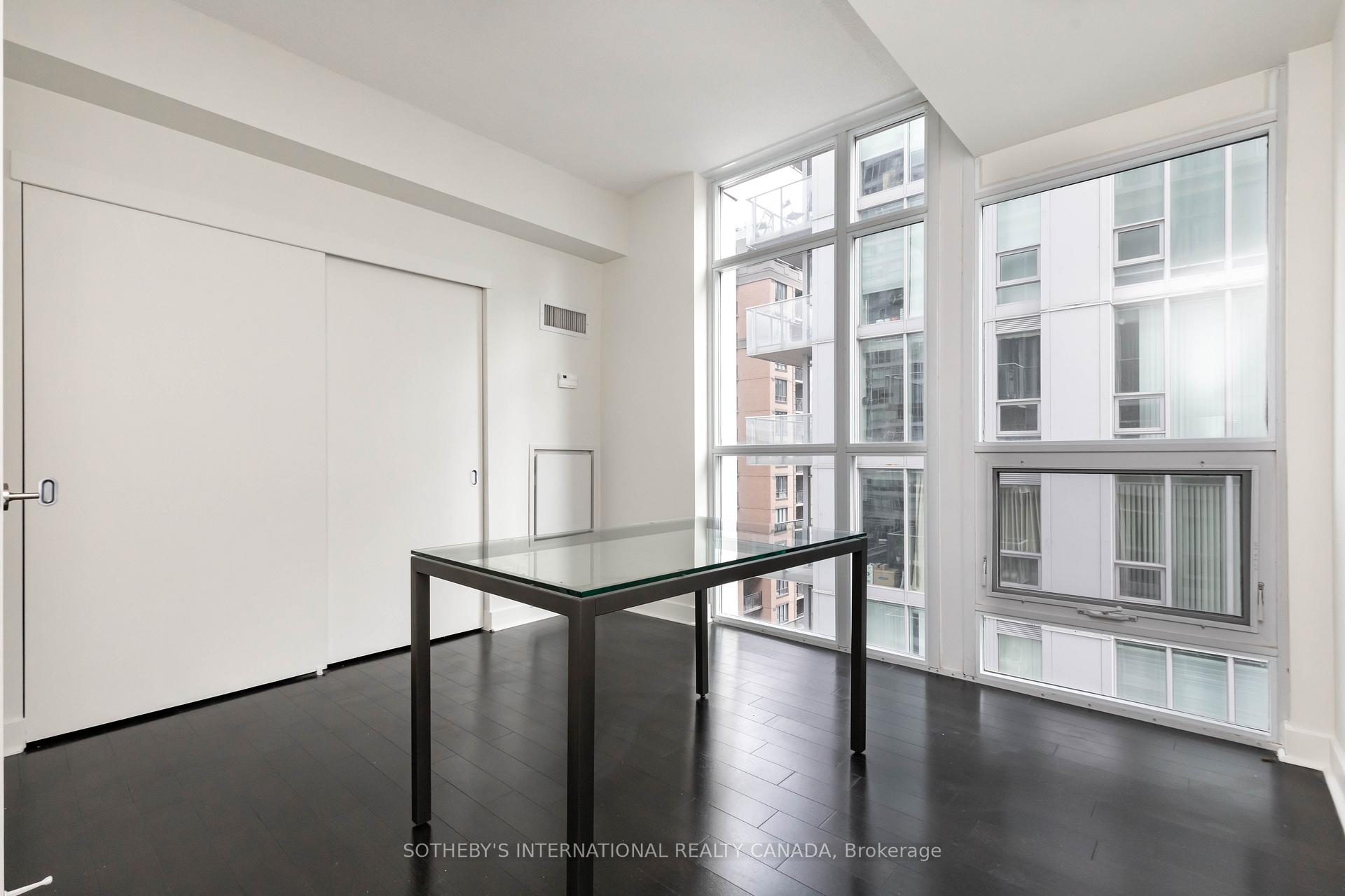Photo 18 of Unit 1117, 21 Nelson Street, Toronto, Waterfront Communities — HOMEH