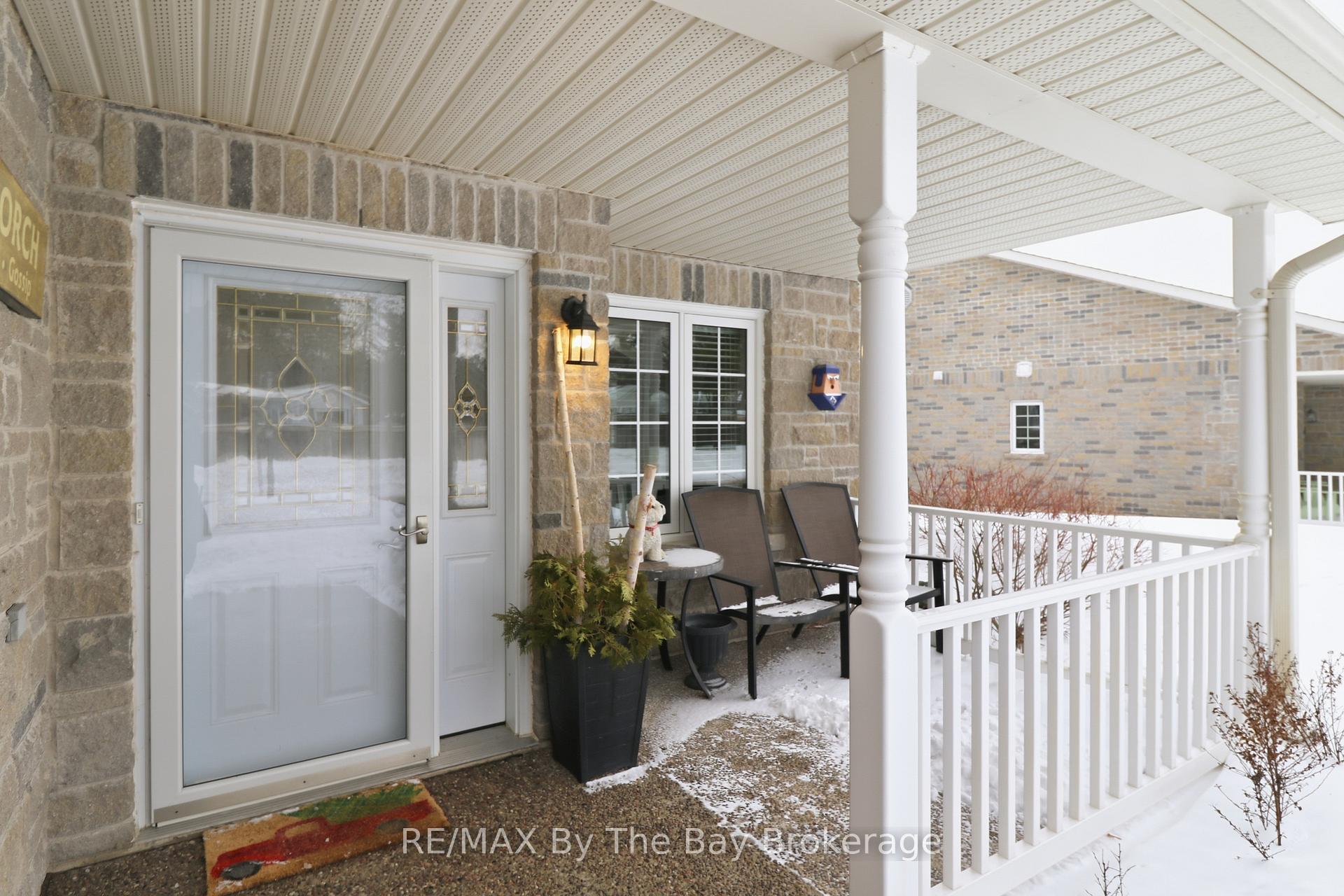 Photo 2 of 39 Greenway Drive, Wasaga Beach — HOMEH