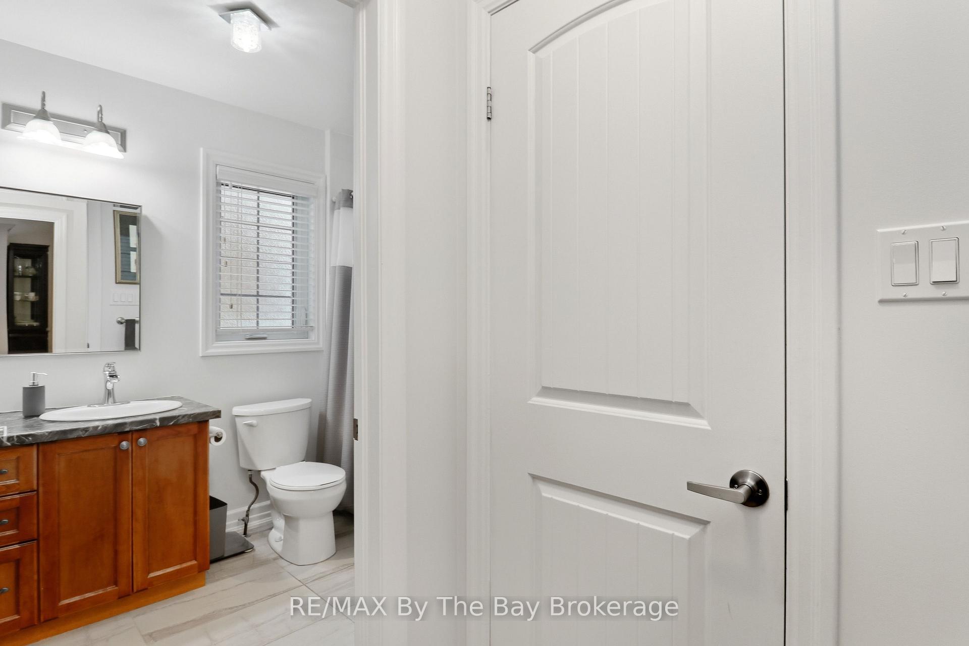 Photo 13 of 39 Greenway Drive, Wasaga Beach — HOMEH