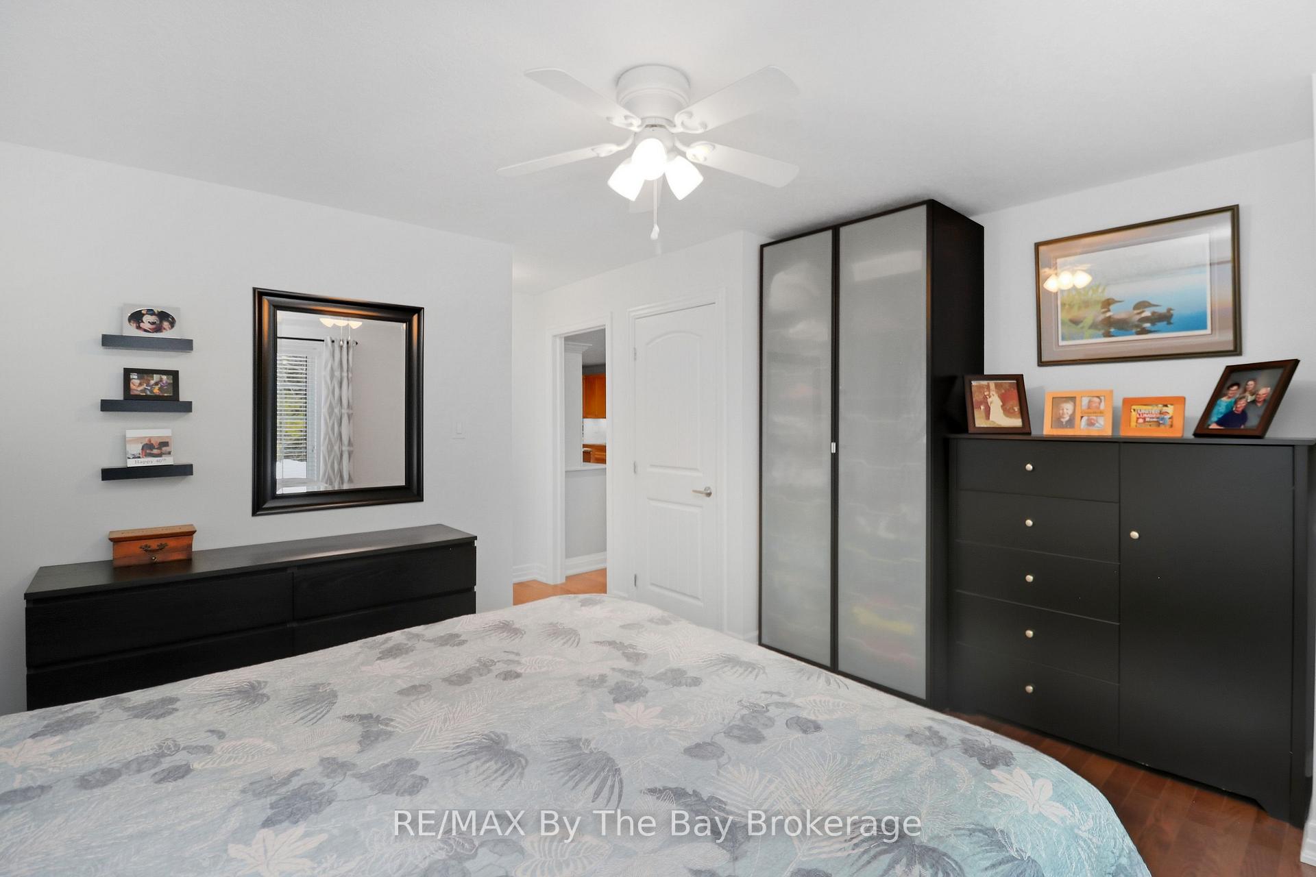 Photo 21 of 39 Greenway Drive, Wasaga Beach — HOMEH