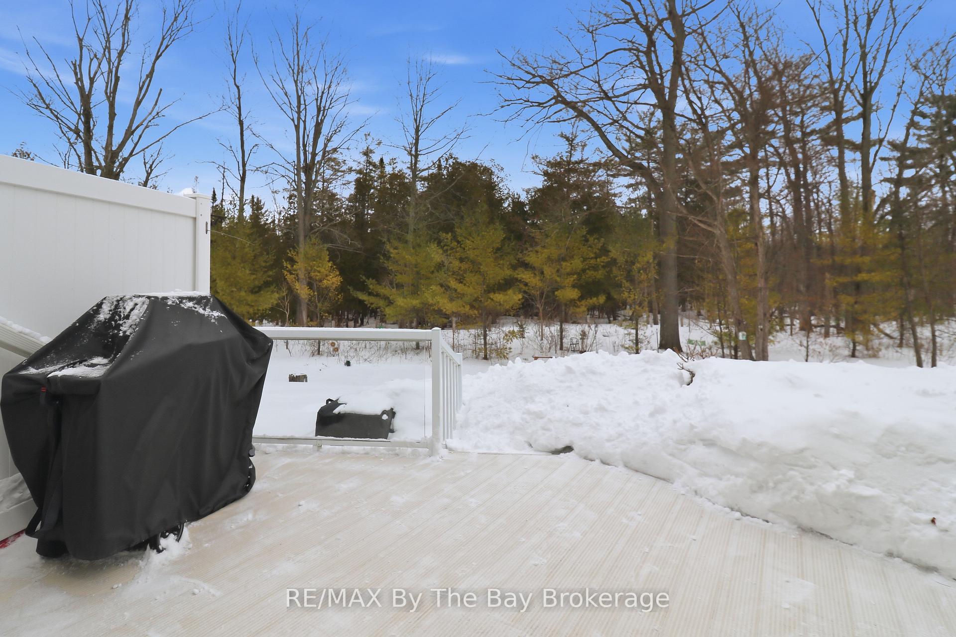Photo 19 of 39 Greenway Drive, Wasaga Beach — HOMEH