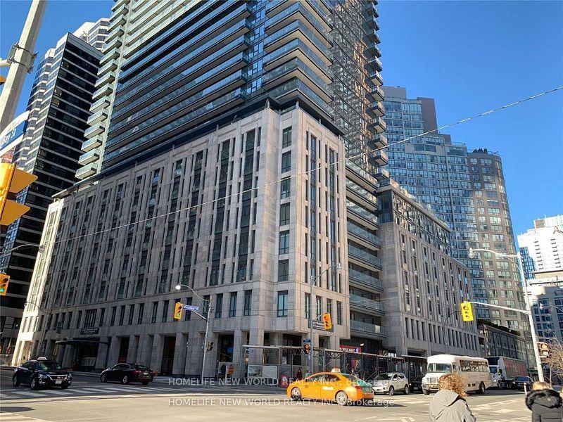 Photo 2 of Unit 2011, 955 Bay Street, Toronto, Bay Street Corridor — HOMEH