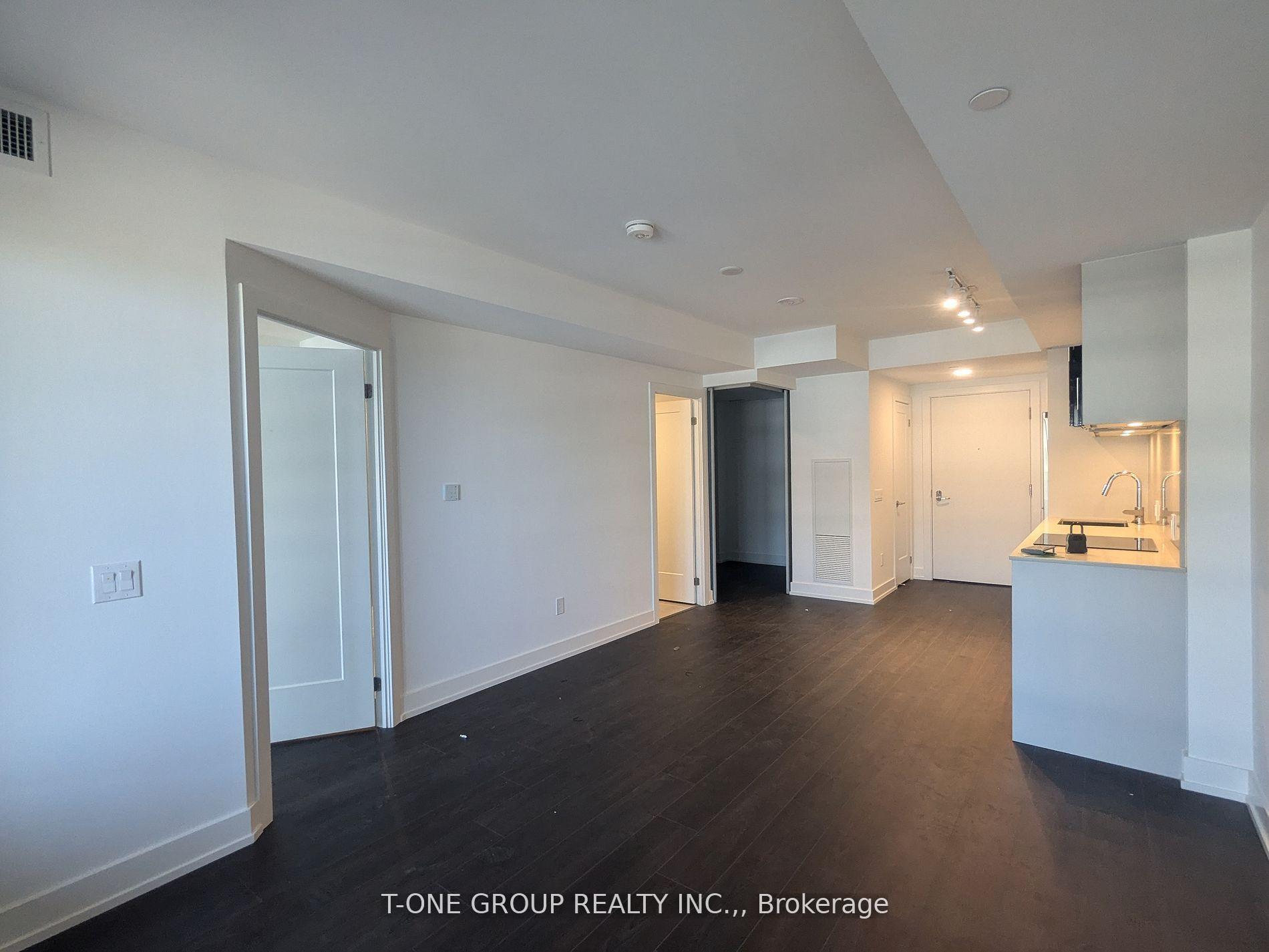 Photo 2 of Unit 906, 8 Cedarland Drive, Markham, Unionville — HOMEH