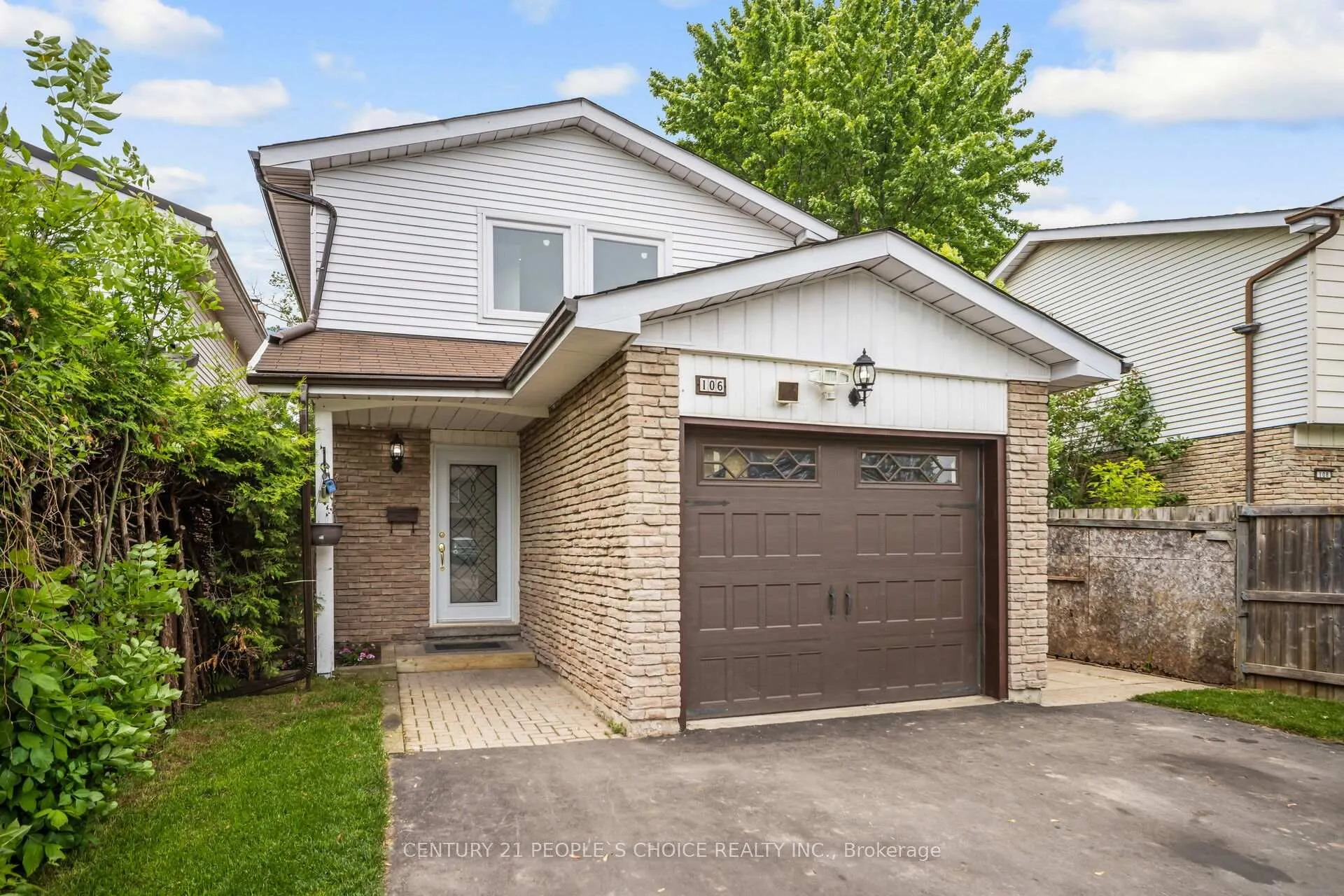 Photo 3 of 106 Queensdale Crescent, Guelph, Willow West/Sugarbush/West Acres — HOMEH