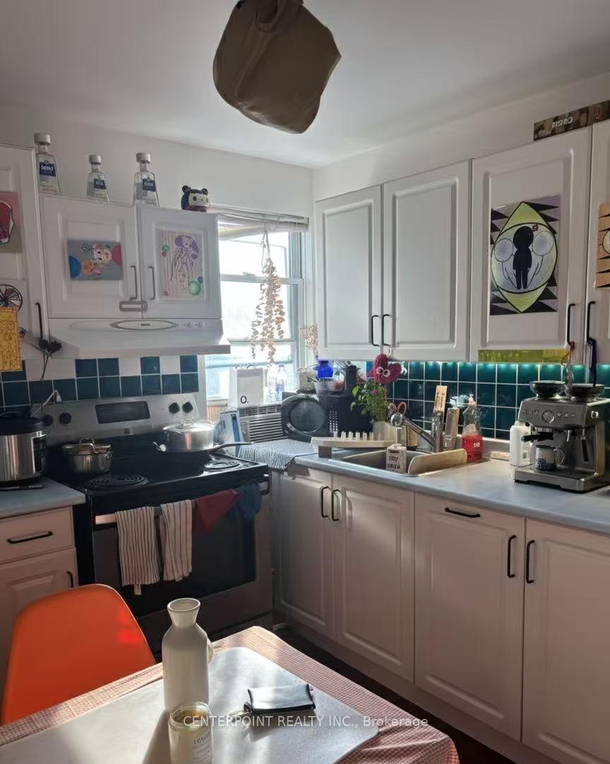 Photo 4 of Unit Third, 706 Ossington Avenue, Toronto, Palmerston-Little Italy — HOMEH