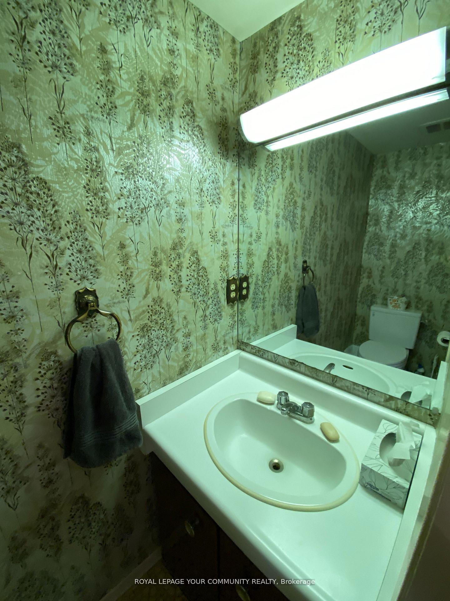 Photo 14 of 108 Orchard Heights Boulevard, Aurora, Hills of St Andrew — HOMEH