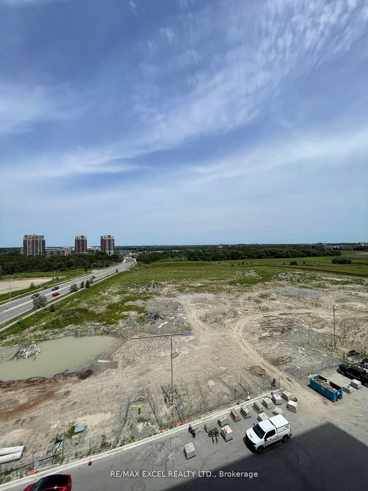 Photo 2 of Unit 907, 292 Verdale Crossing, Markham, Unionville — HOMEH