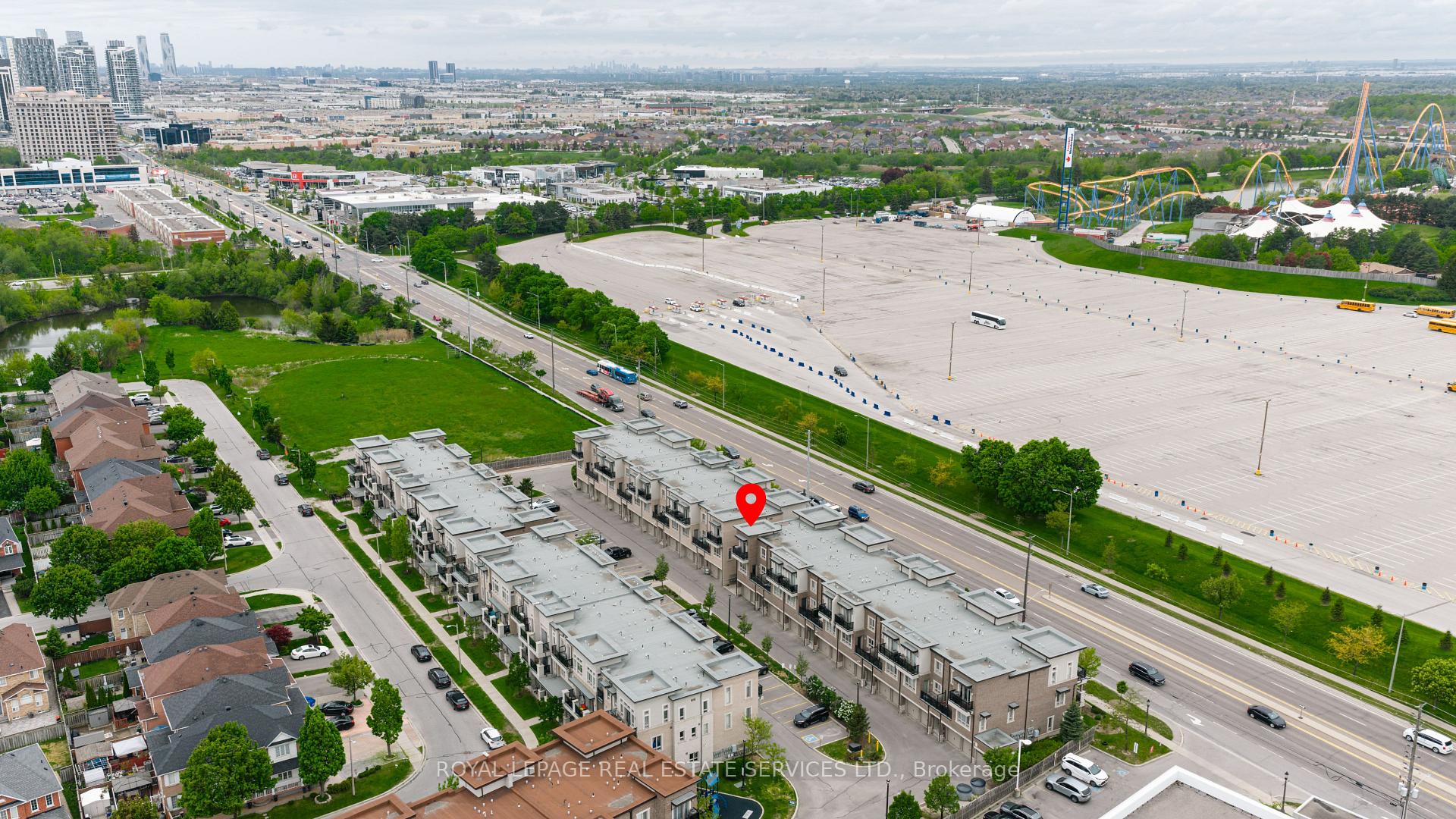 Photo 16 of Unit 13, 9621 Jane Street, Vaughan, Maple — HOMEH