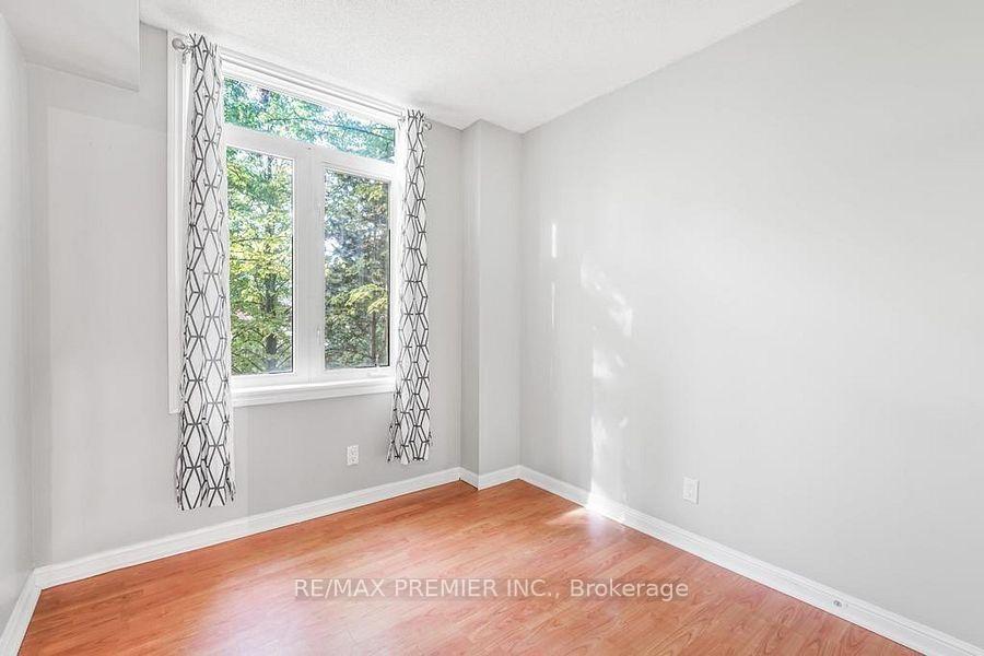 Photo 13 of Unit 708, 7 Sudbury Street, Toronto, Niagara — HOMEH