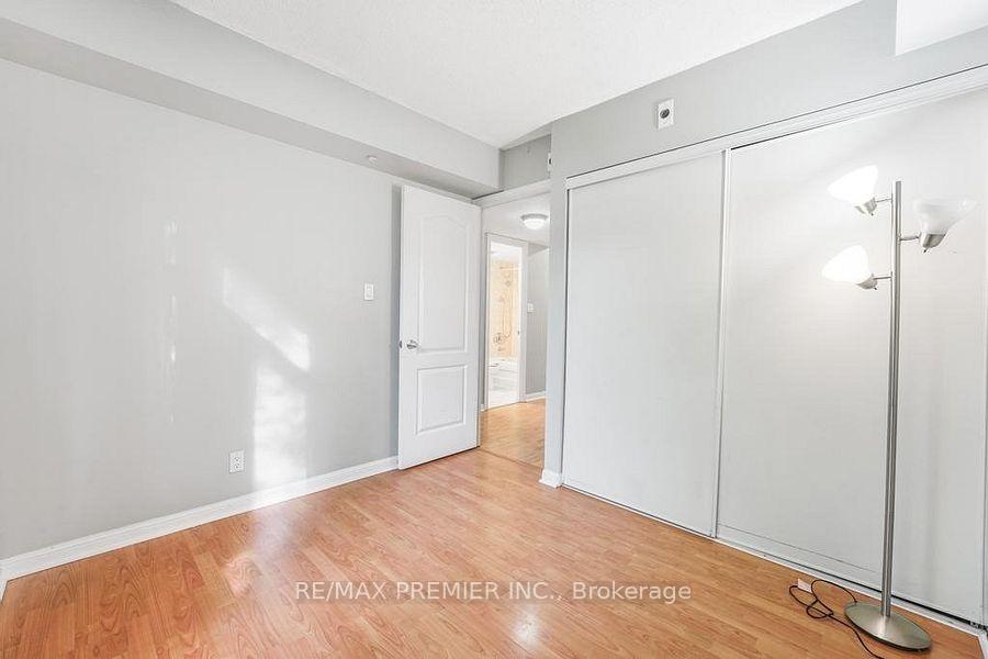 Photo 11 of Unit 708, 7 Sudbury Street, Toronto, Niagara — HOMEH