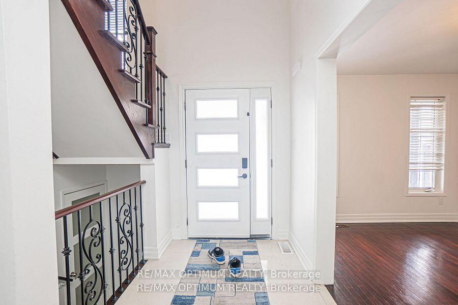 Photo 13 of 148 Williamson Drive, Brampton, Fletcher's Meadow — HOMEH
