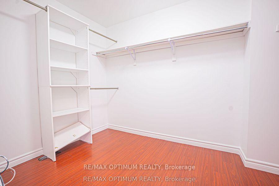 Photo 10 of 148 Williamson Drive, Brampton, Fletcher's Meadow — HOMEH