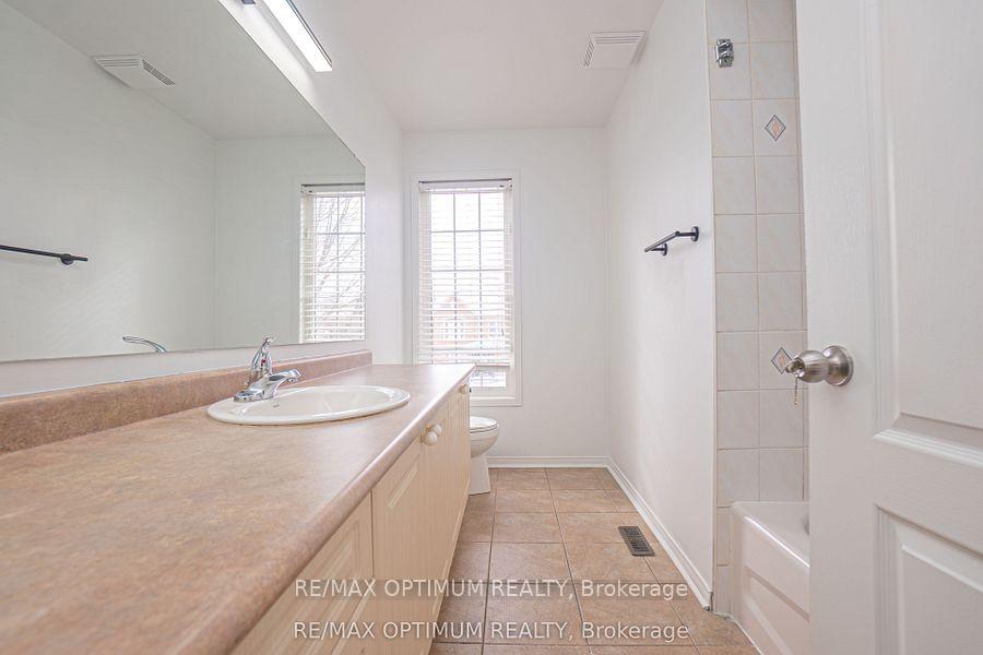 Photo 18 of 148 Williamson Drive, Brampton, Fletcher's Meadow — HOMEH