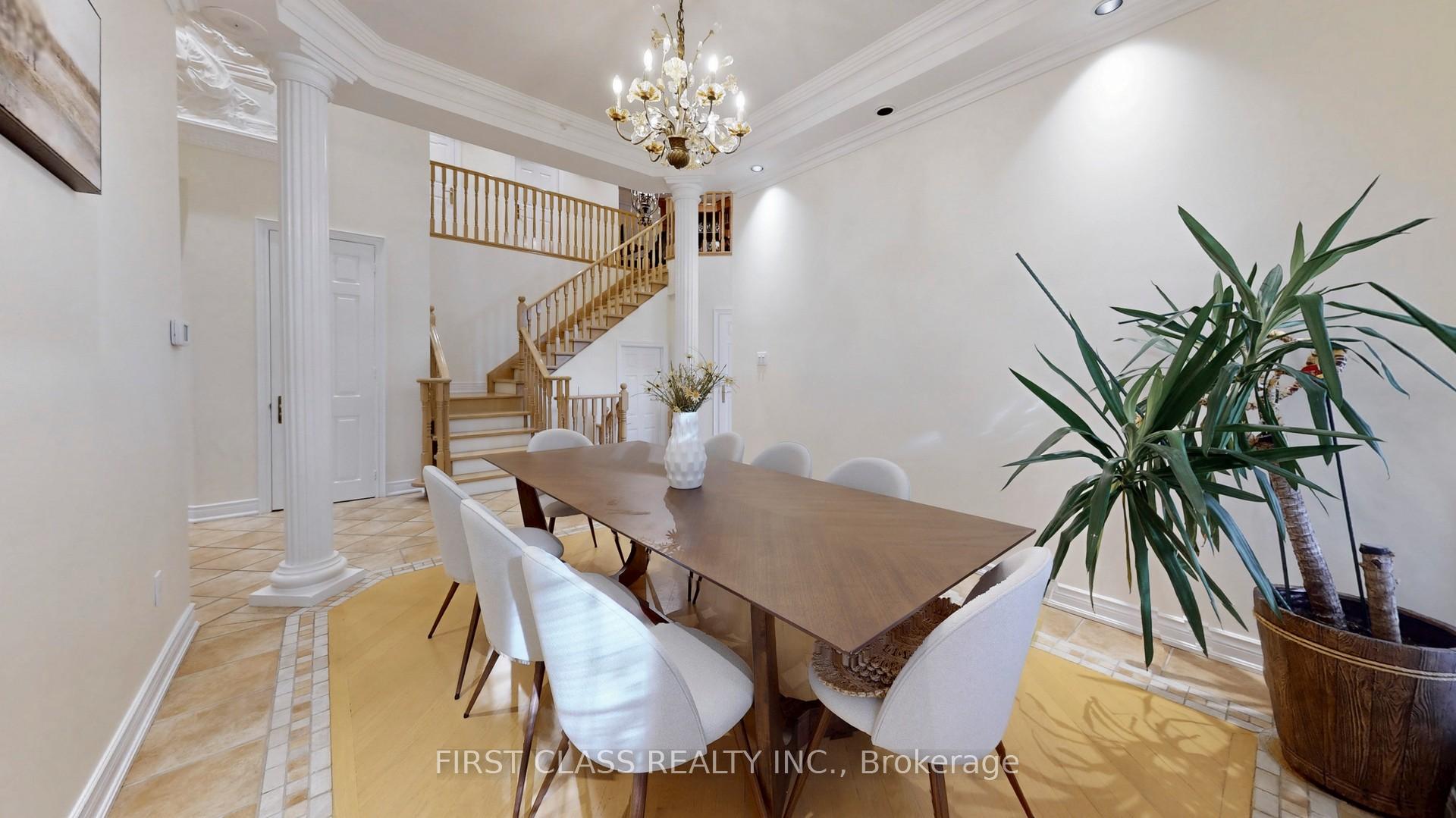 Photo 28 of 116 Kinloch Crescent, Vaughan, Maple — HOMEH