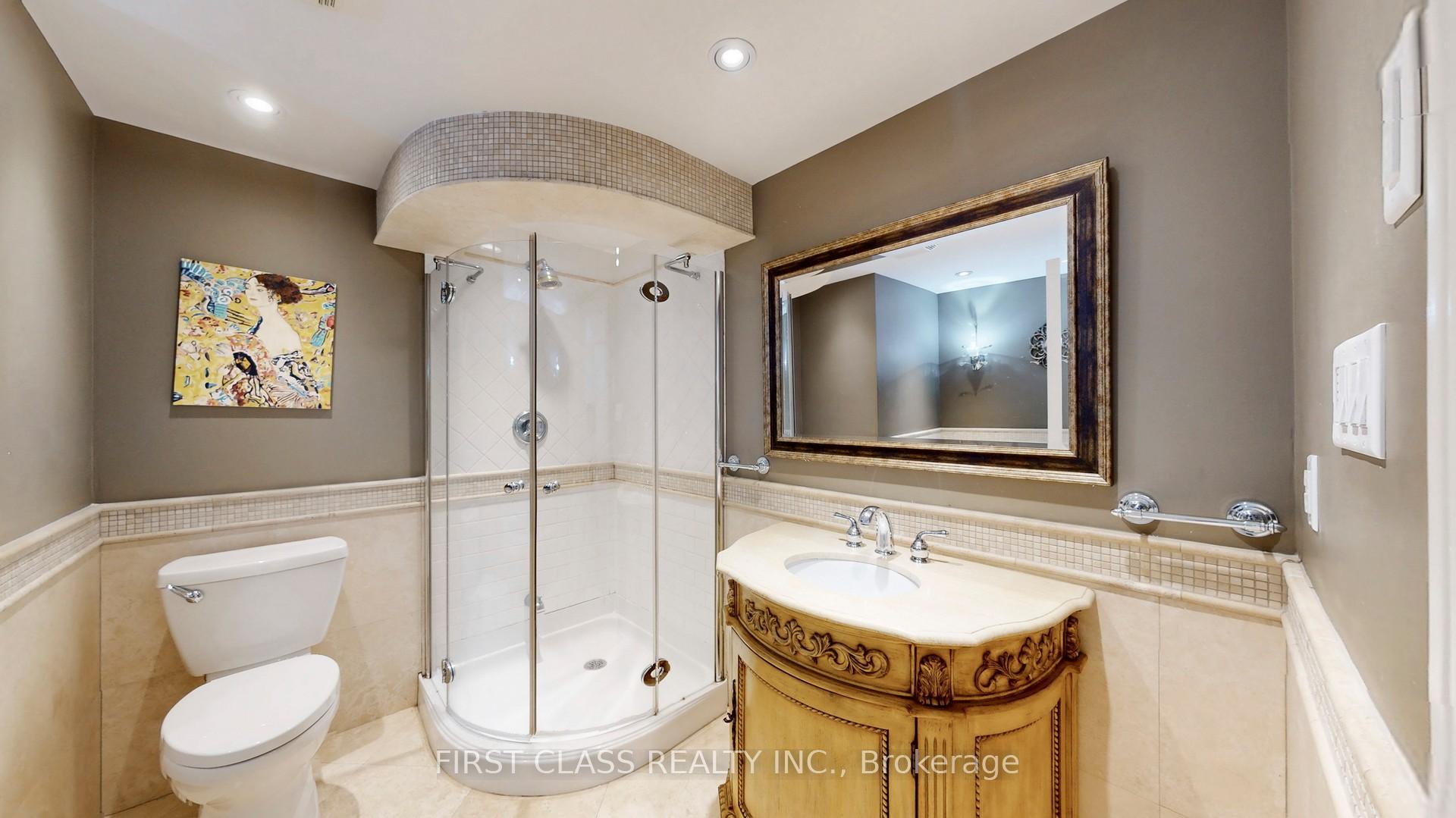 Photo 13 of 116 Kinloch Crescent, Vaughan, Maple — HOMEH