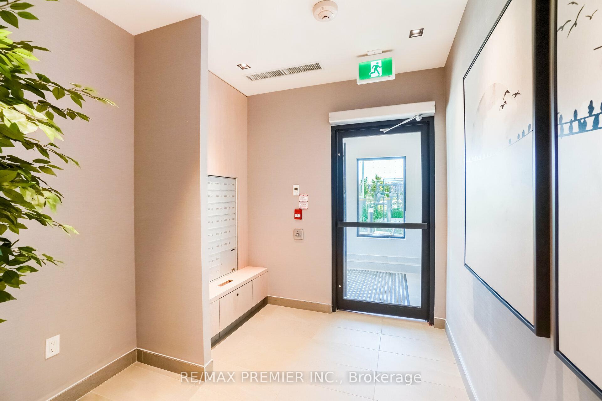 Photo 4 of Unit 116, 155 Downsview Park Boulevard, North York, Downsview-Roding-CFB — HOMEH