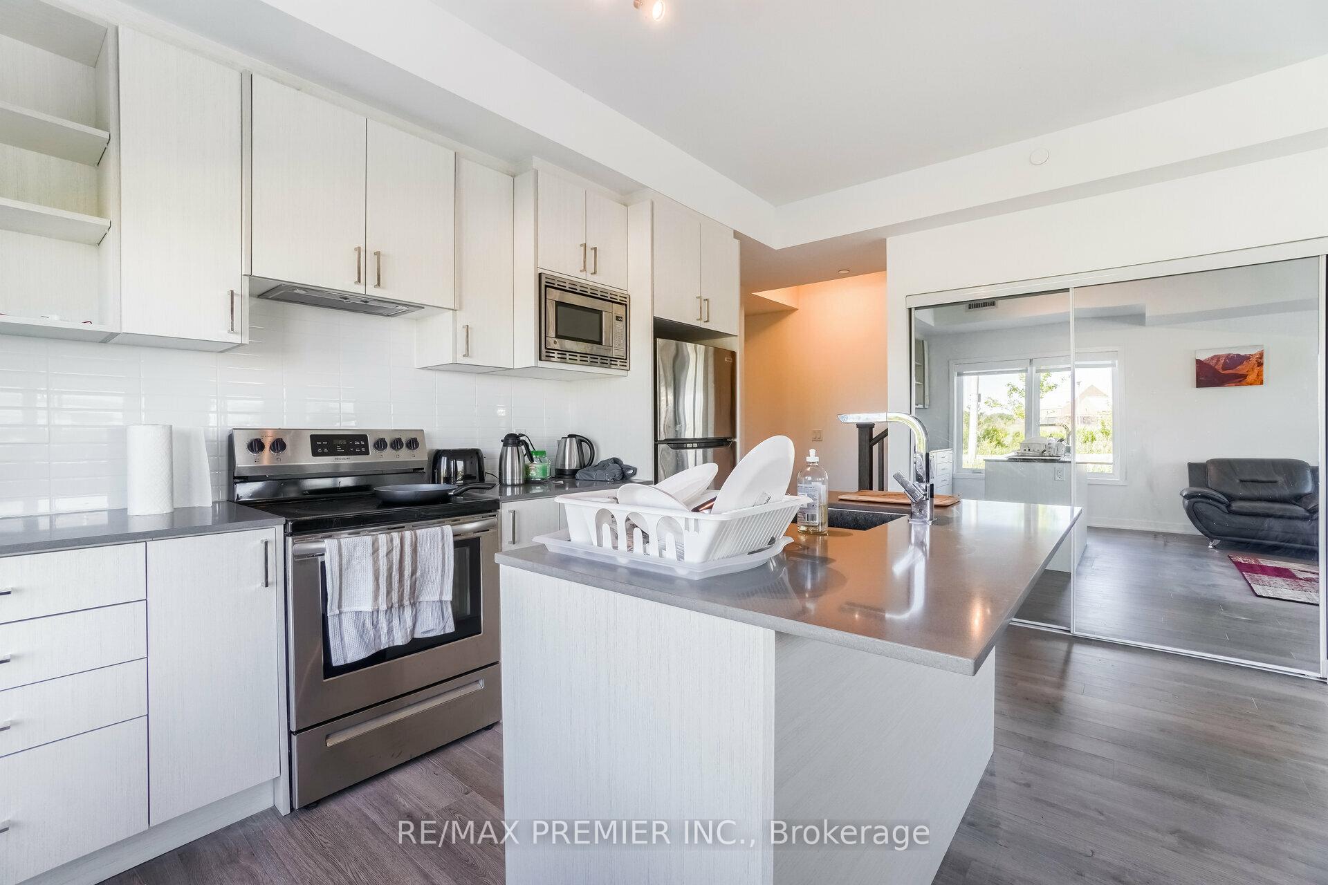 Photo 8 of Unit 116, 155 Downsview Park Boulevard, North York, Downsview-Roding-CFB — HOMEH