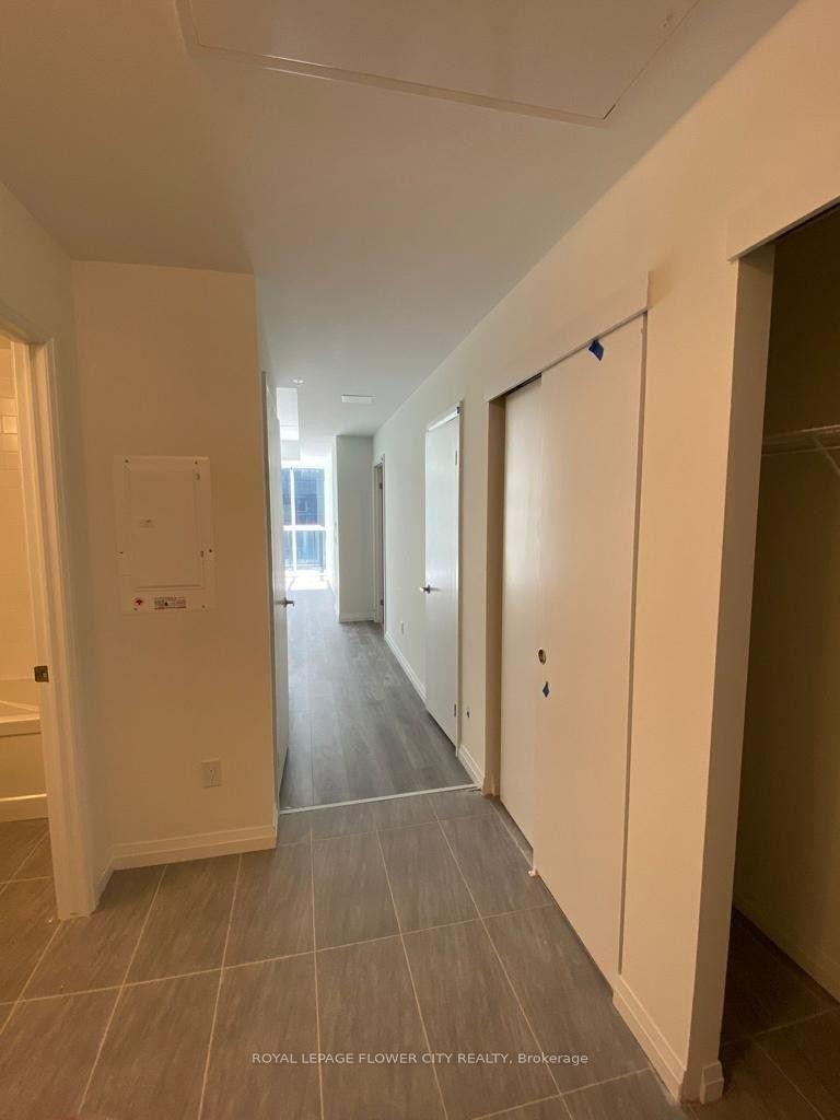 Photo 11 of Unit 402, 108 Garment Street, Kitchener, City Commercial Core — HOMEH