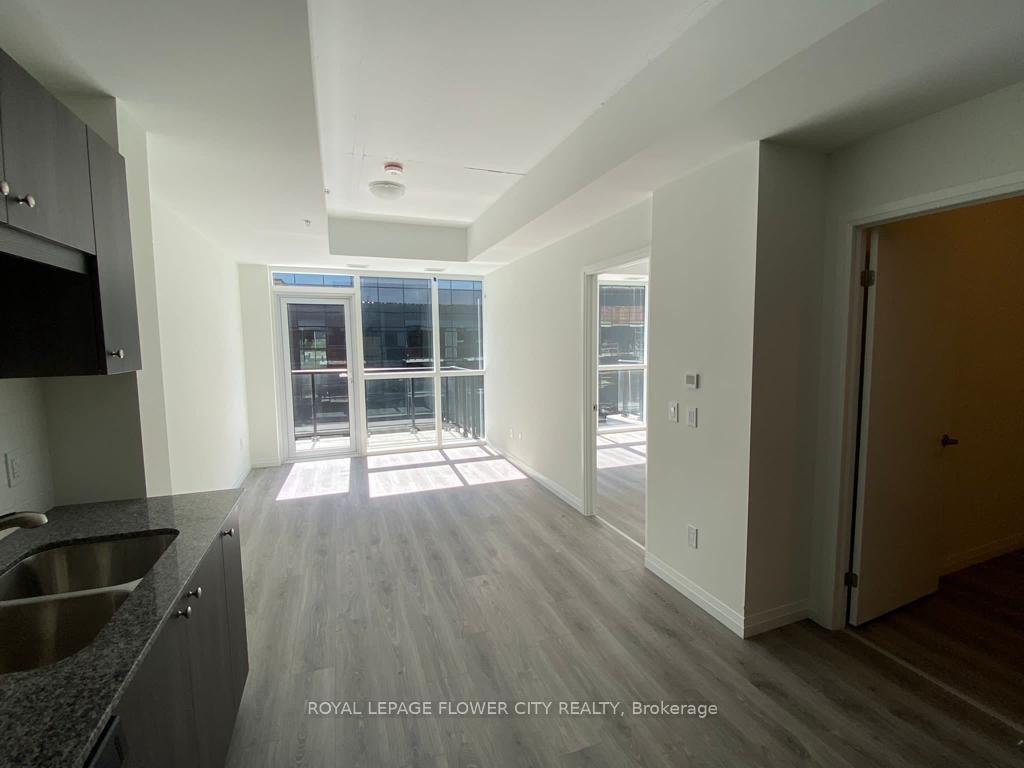 Photo 12 of Unit 402, 108 Garment Street, Kitchener, City Commercial Core — HOMEH