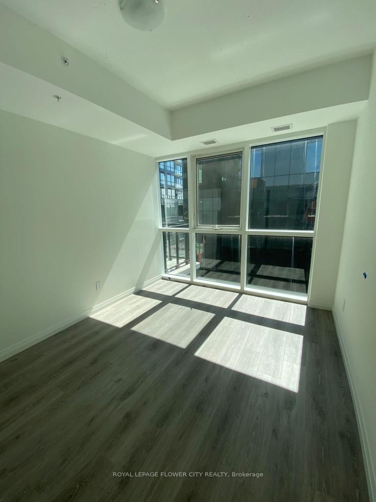 Photo 16 of Unit 402, 108 Garment Street, Kitchener, City Commercial Core — HOMEH