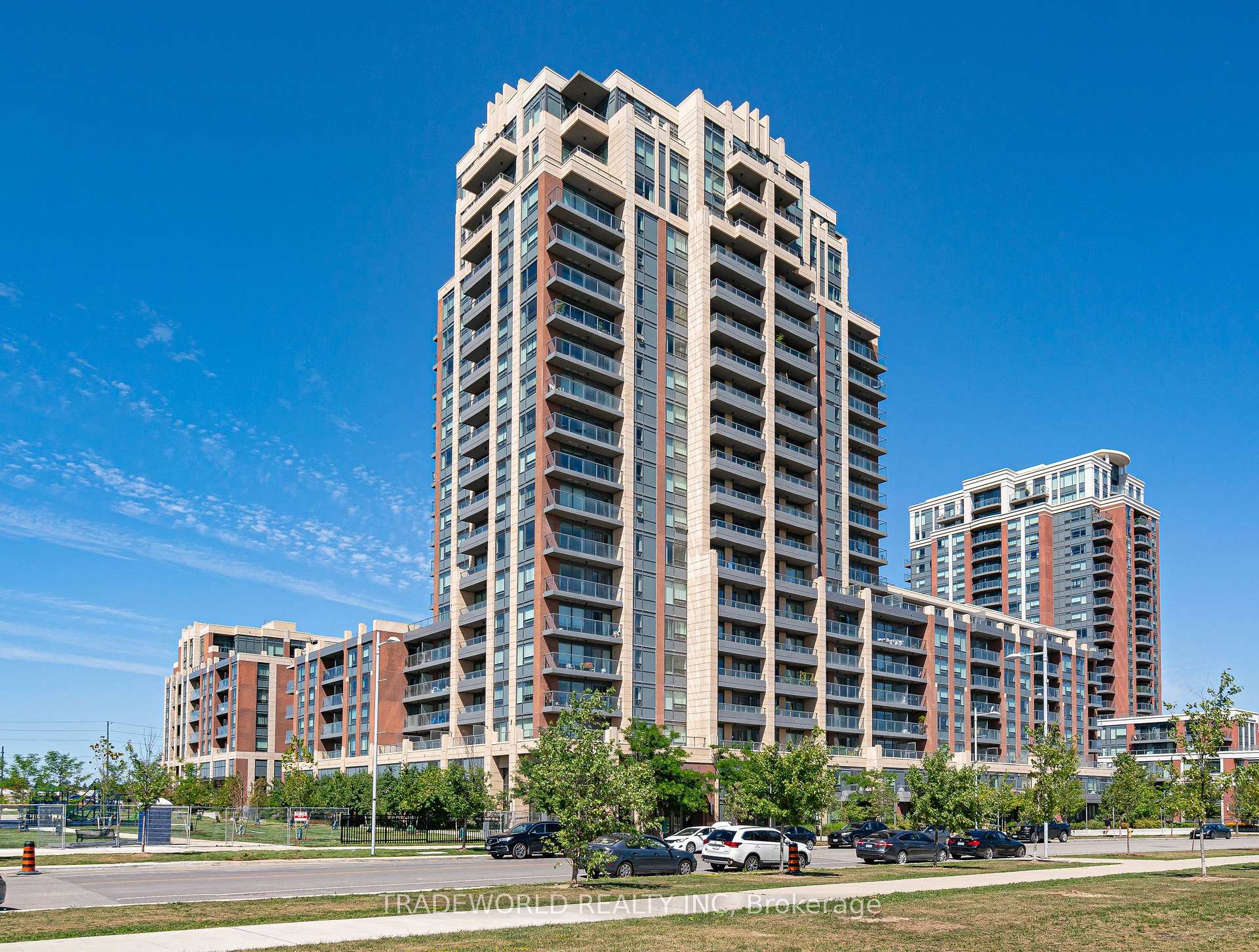 Photo 1 of Unit 1907, 18 Uptown Drive, Markham, Unionville — HOMEH