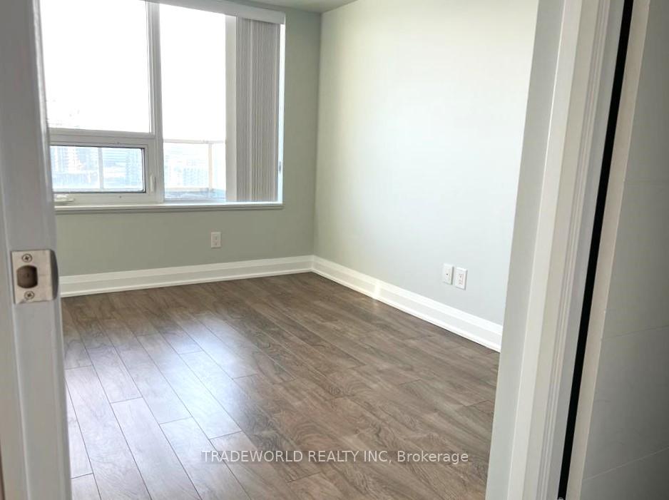 Photo 4 of Unit 1907, 18 Uptown Drive, Markham, Unionville — HOMEH