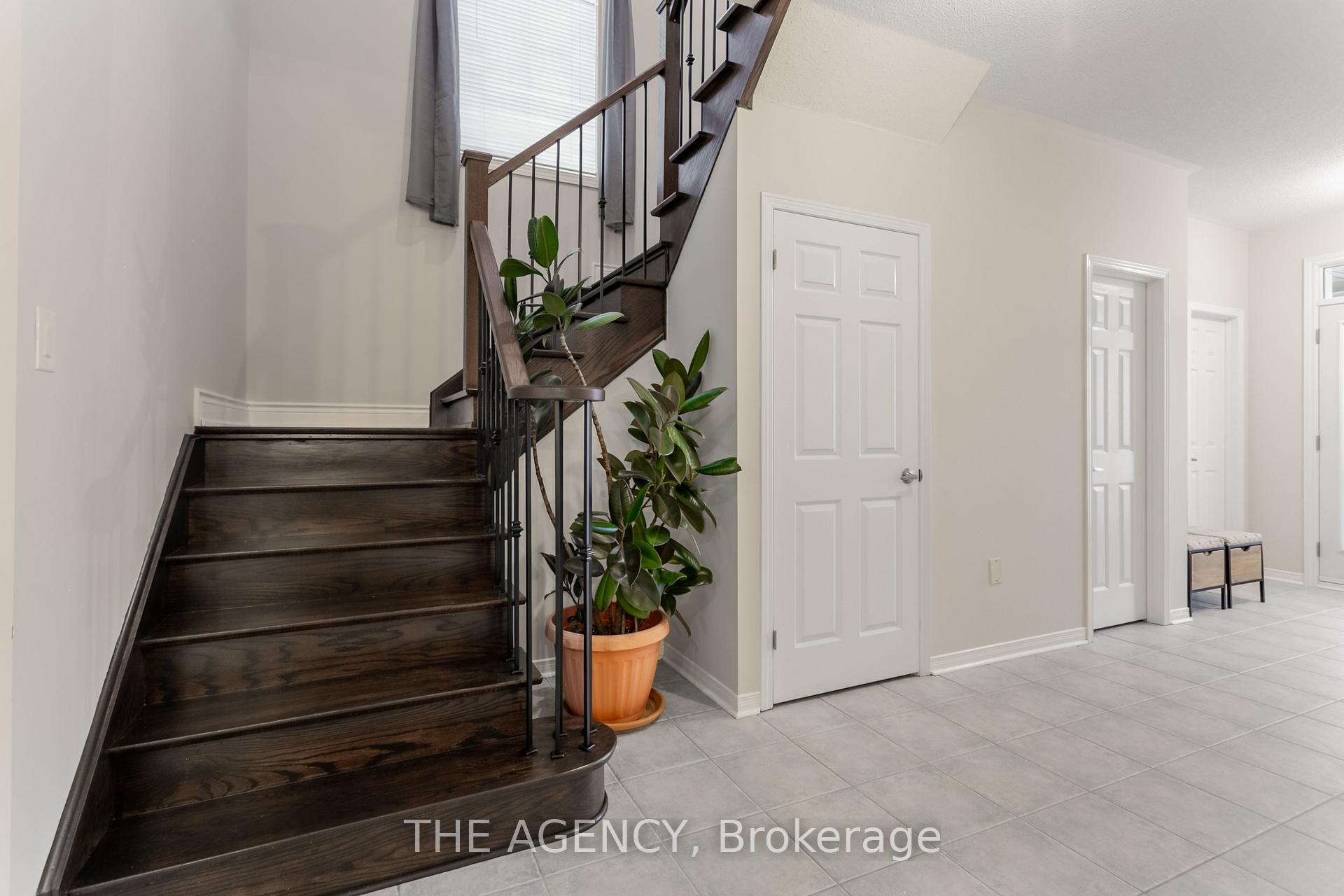 Photo 33 of 13 Smoothwater Street, Brampton, Sandringham-Wellington — HOMEH