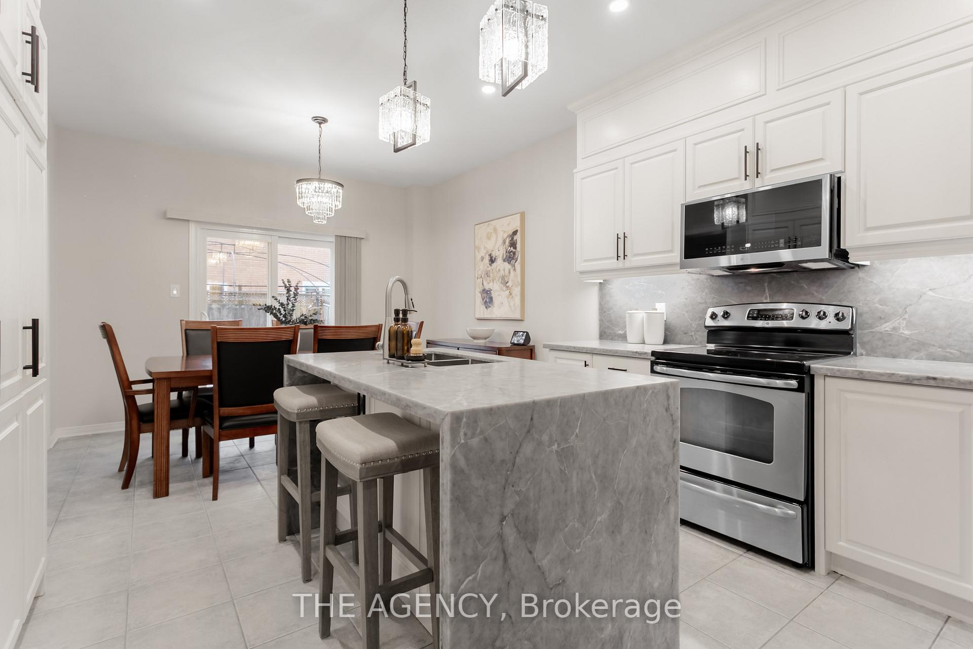 Photo 5 of 13 Smoothwater Street, Brampton, Sandringham-Wellington — HOMEH