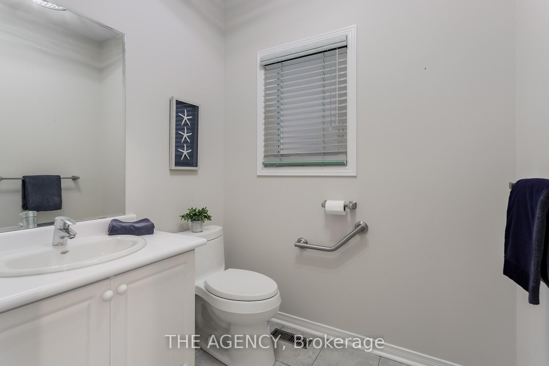 Photo 15 of 13 Smoothwater Street, Brampton, Sandringham-Wellington — HOMEH