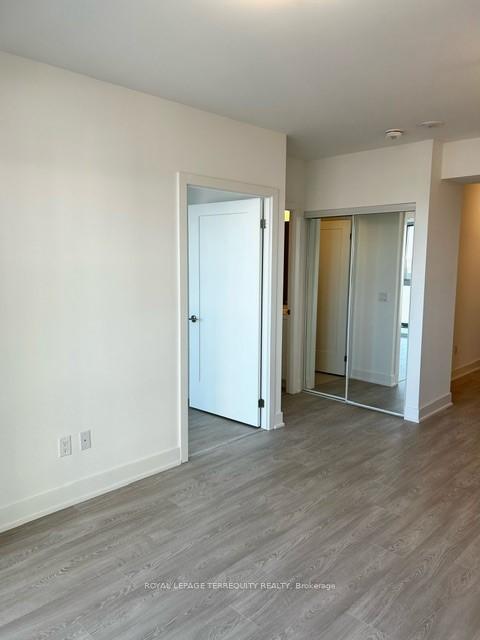 Photo 4 of Unit 421, 2545 Simcoe Street N, Oshawa, Windfields — HOMEH