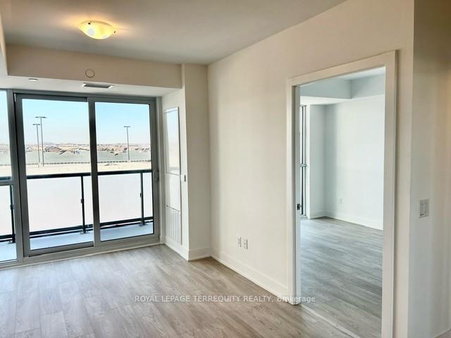 Photo 6 of Unit 421, 2545 Simcoe Street N, Oshawa, Windfields — HOMEH