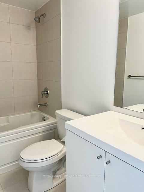 Photo 14 of Unit 421, 2545 Simcoe Street N, Oshawa, Windfields — HOMEH