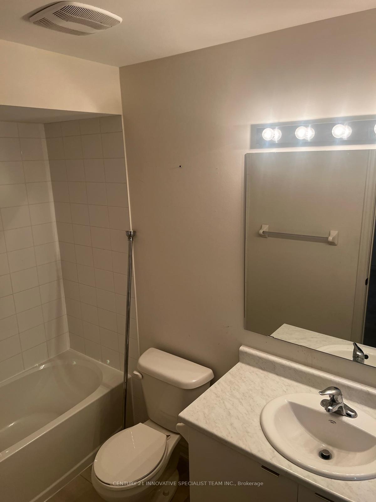 Photo 7 of Unit 24, 50 Edinburgh Drive, Brampton, Bram West — HOMEH