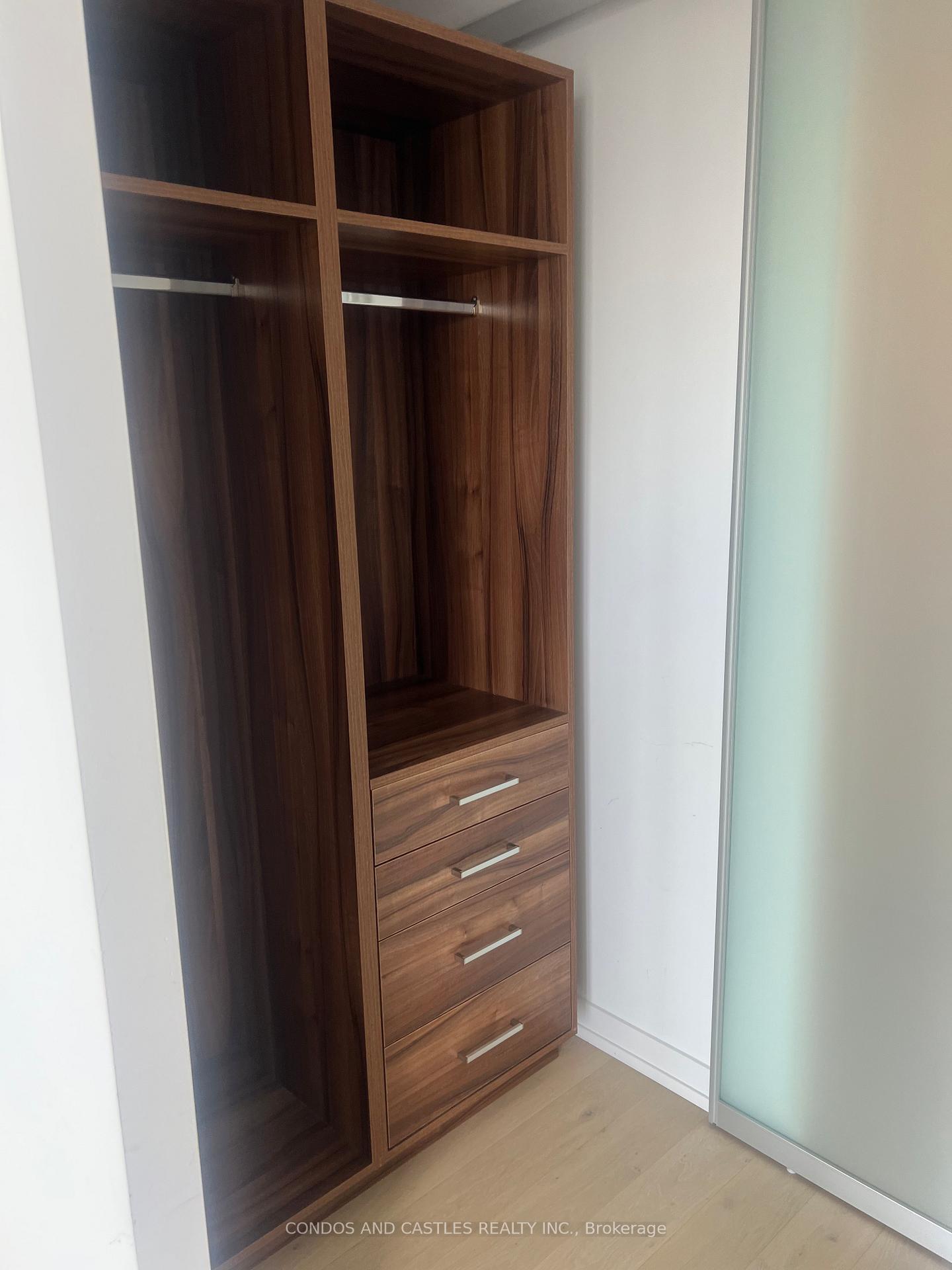 Photo 23 of Unit 2712, 488 University Avenue, Toronto, University — HOMEH