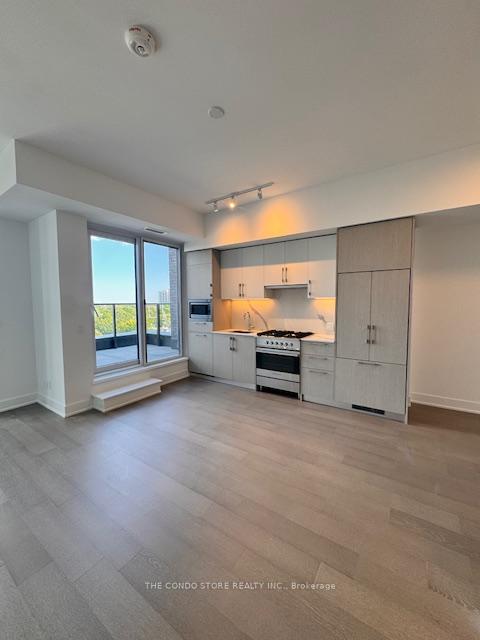 Photo 1 of Unit 903, 8 Manor Road W, Toronto, Yonge-Eglinton — HOMEH