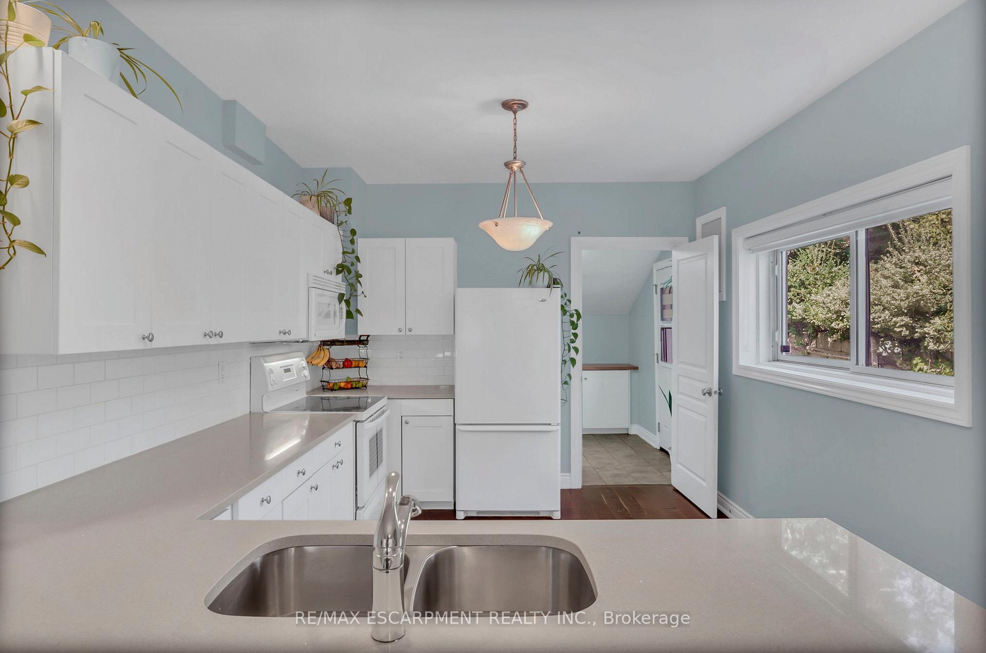 Photo 21 of 22 Liberty Street, Hamilton, Corktown — HOMEH