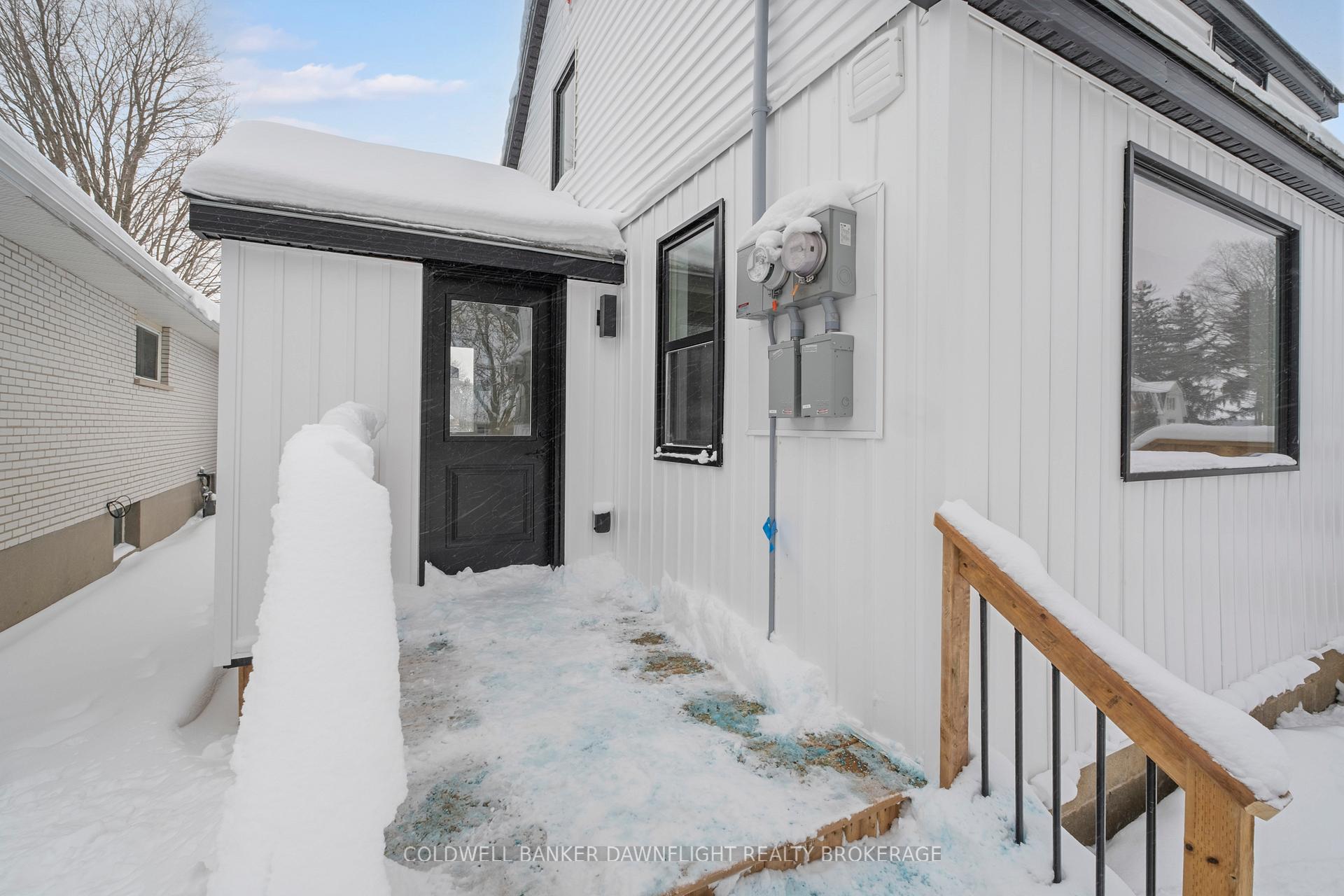 Photo 7 of Unit A (East Unit), 145 Victoria Street, South Huron, Exeter — HOMEH