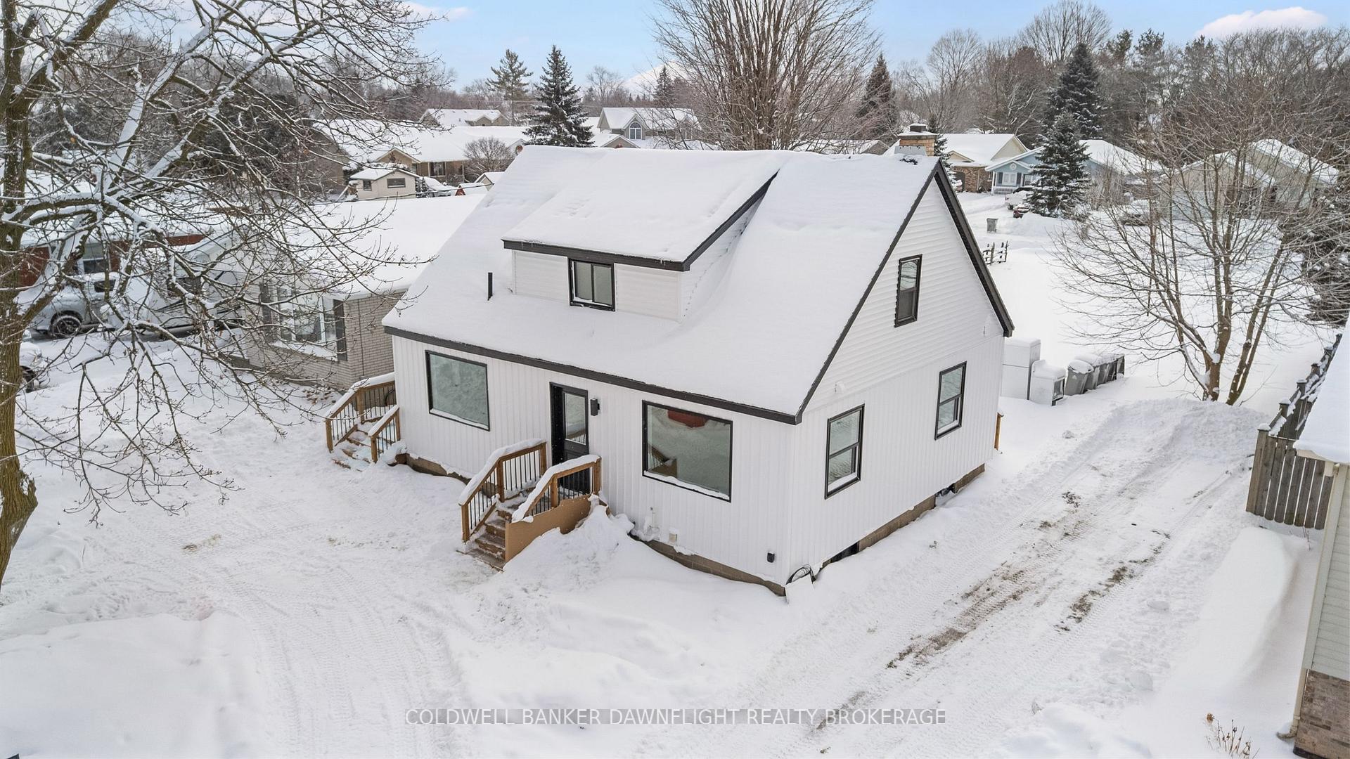 Photo 12 of Unit A (East Unit), 145 Victoria Street, South Huron, Exeter — HOMEH