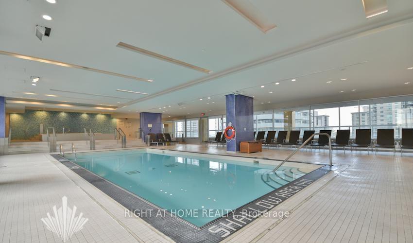 Photo 10 of Unit 3408, 65 Bremner Boulevard, Toronto, Waterfront Communities — HOMEH