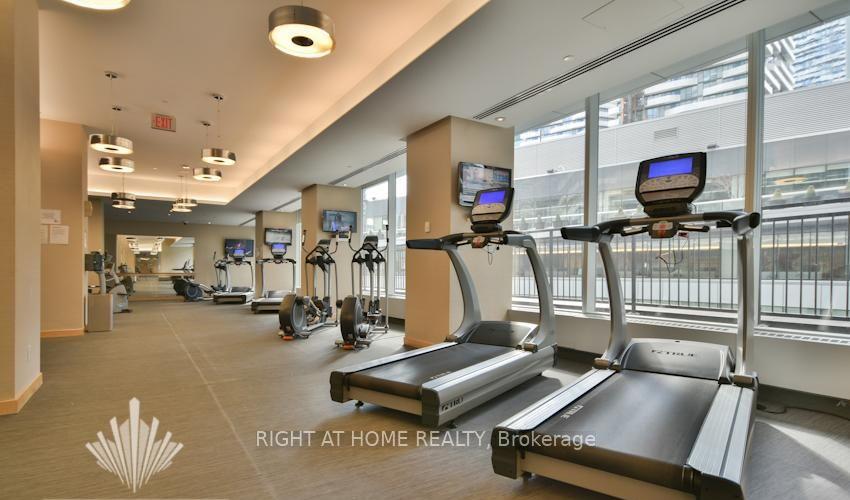 Photo 13 of Unit 3408, 65 Bremner Boulevard, Toronto, Waterfront Communities — HOMEH