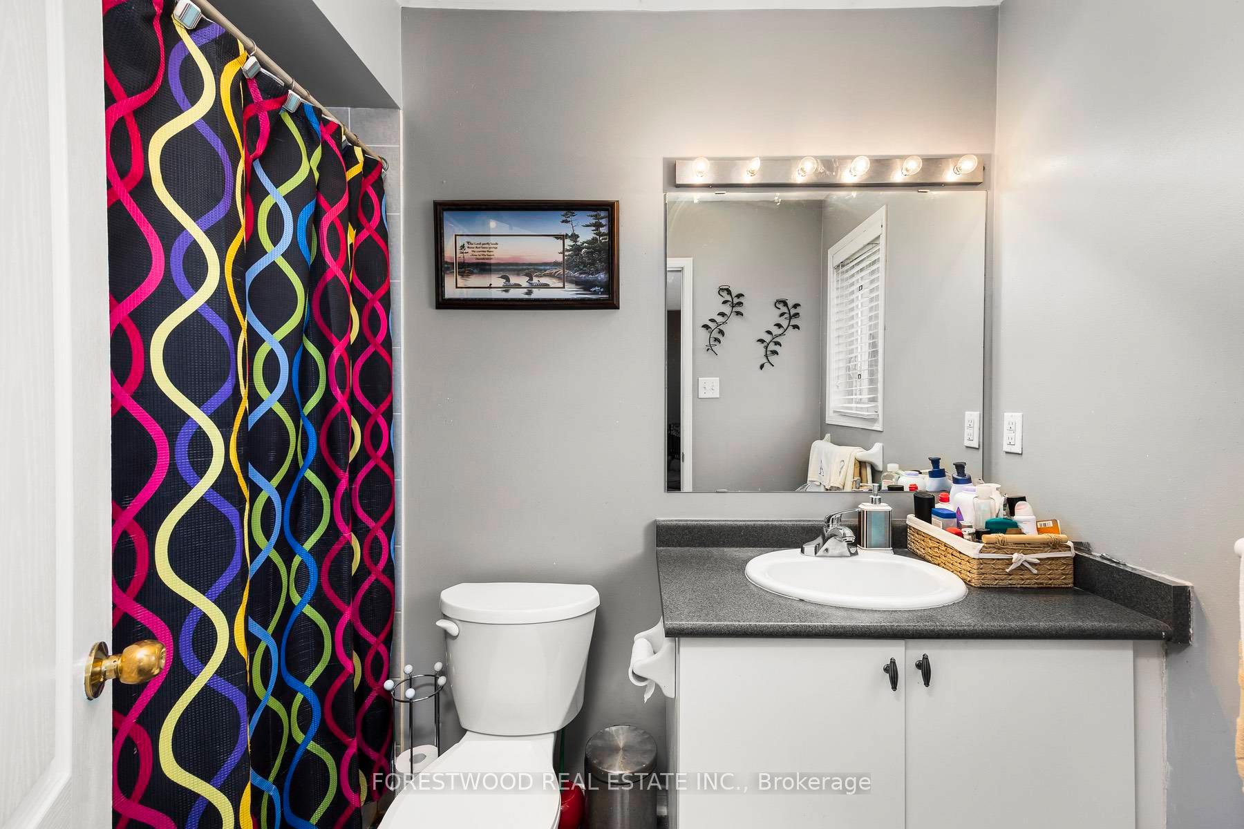 Photo 20 of 28 Sugarberry Drive, Brampton, Credit Valley — HOMEH